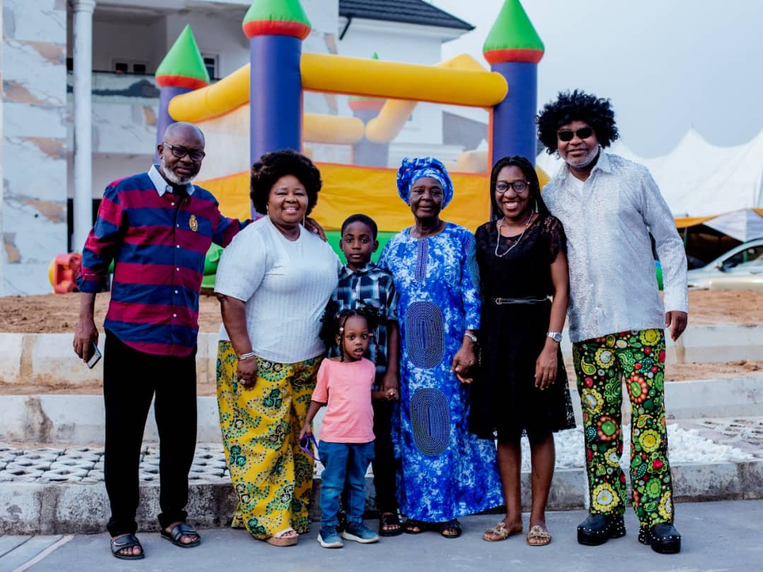 490023530_122097218072835961_5966168501605557193_n